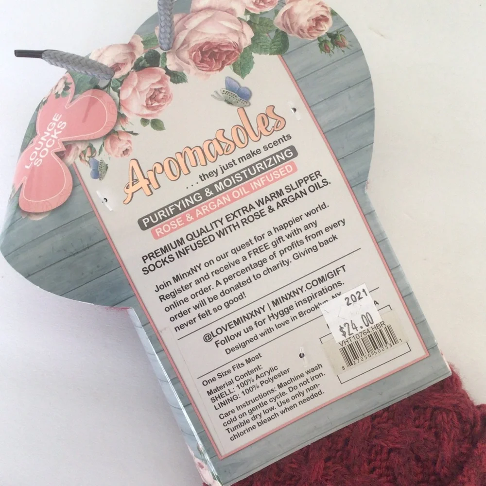 MINX NY ROSE AND ARGAN OIL INFUSED SLIPPER SOCKS NWT OSFM